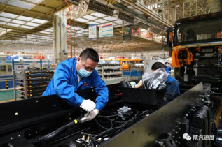 陜汽速度 與裝配線共成長的總裝&ldquo;唐哥&rdquo;
