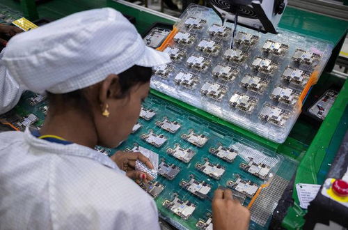 蘋果轉(zhuǎn)回中國產(chǎn)能,印度 世界工廠 黃了